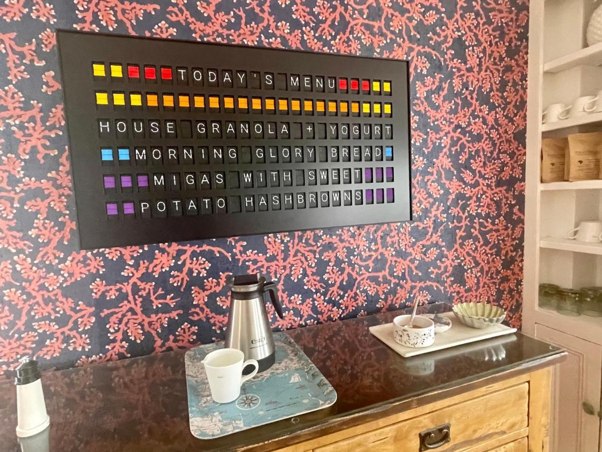 Inn At Cook Street プロビンスタウン エクステリア 写真